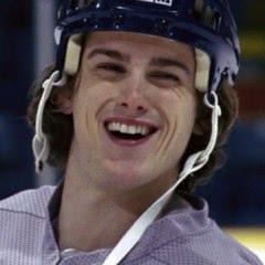 'Miracle' Star Michael Mantenuto Dies at 35