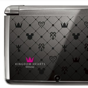 Kingdom Hearts 10th Anniversary Box Detailed